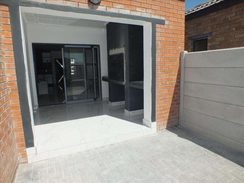 3 Bedroom Property for Sale in Bonnie Brae Western Cape